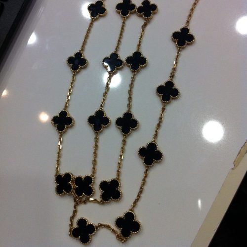 ヴァンクリーフ アーペル ヴィンテージアルハンブラのロングネックレス オニキス p 買取事例 心斎橋店 1979年創業 ブランド高価買取ギャラリーレア