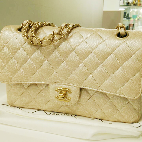 シャネル パールベージュ チェーンショルダーバッグの買取事例