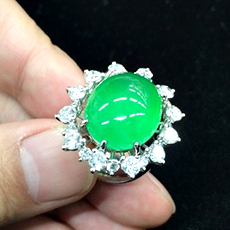 jade-diamonds-ring-1