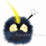 フェンディ独特のファーバッグチャームで、バッグをかわいく飾ろう♪