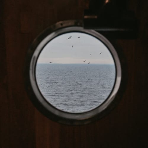 クリッパー船の窓