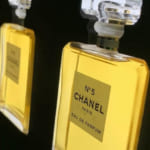 シャネル（CHANEL）の5番（No.5）について徹底解説！香水の香りやイメージも紹介