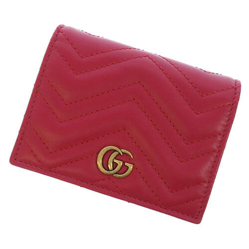 グッチの二つ折り財布GGマーモント 赤レザー