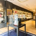 ギャラリーレア 店内