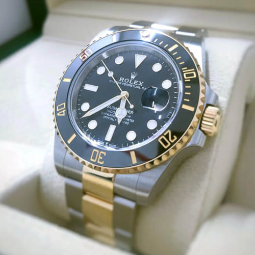 ロレックス サブマリーナー デイト 41mm ブラック文字盤 SS/K18イエローゴールド オイスターブレス 126613LN ランダム ...
