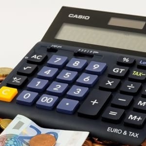 電卓 お金