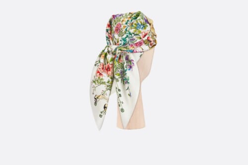 Dior(ディオール)の人気スカーフ&ミッツァ10選をご紹介！