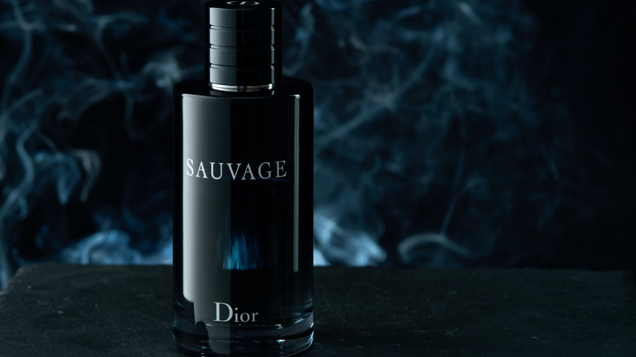 女ウケ抜群！Dior(ディオール)の香水ソバージュってどんな匂い?