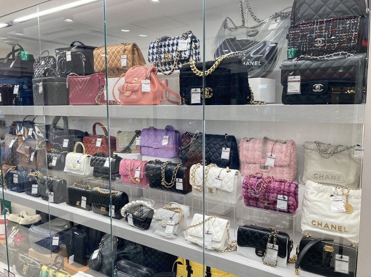 東心斎橋のシャネル(CHANEL)買取｜ギャラリーレア 東心斎橋店