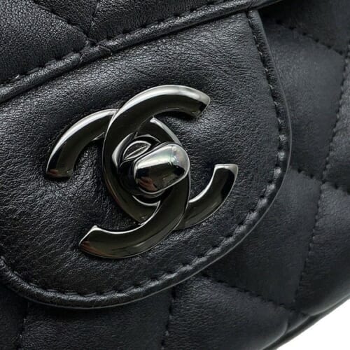 CHANEL シャネル マトラッセ 定 黒 定番 人気 ショルダーバッグ 定番のモデルから探るシャネルの人気バッグ | ブランドの手帳 - Part 1000