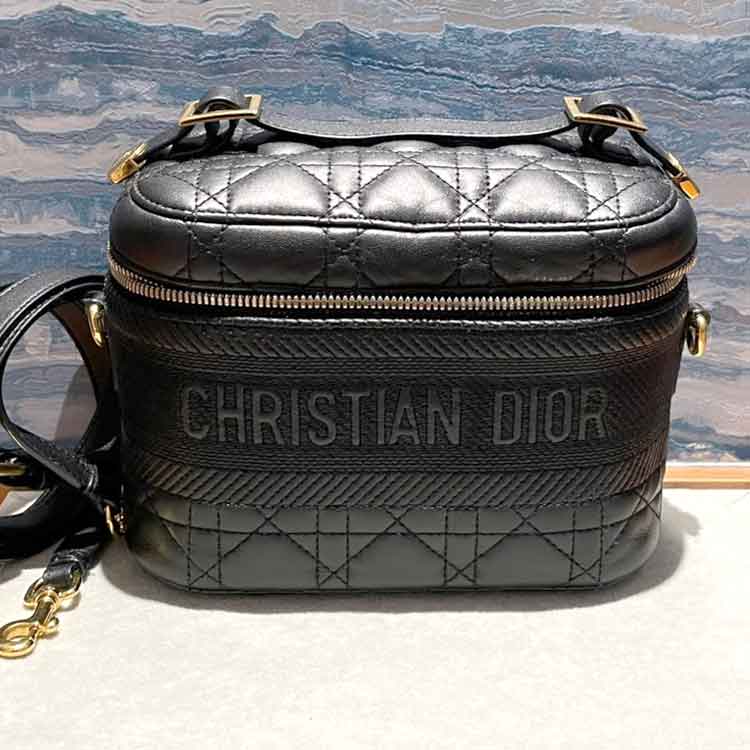 クリスチャン・ディオール カナージュ 2wayバニティスモール 黒 レザー ゴールド金具 S5488UNTRM90