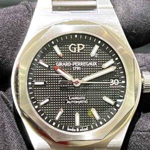 ジラールペルゴ ロレアート 42mm 50周年記念モデル ブラック文字盤 SS 81010-11-634-11A