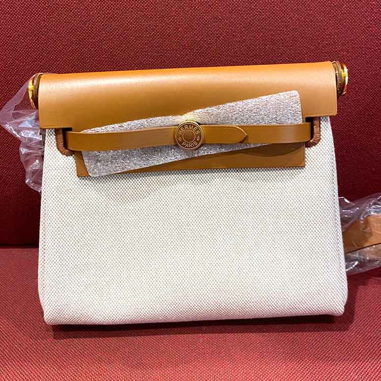 エルメス エールバッグジップ ミニ エクリュ/ゴールド トワルミリタリー/ヴァッシュハンター シルバー金具 W刻印