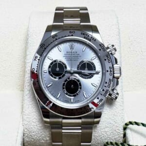 ロレックス コスモグラフ デイトナ 40mm スチール/ブラック文字盤 K18ホワイトゴールド オイスター 126509