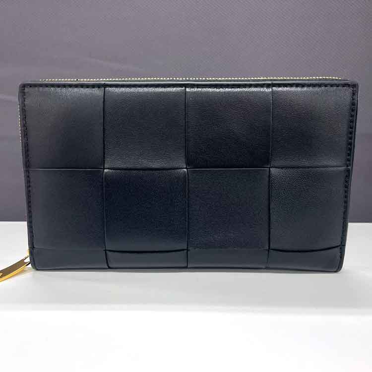 ボッテガ・ヴェネタ カセット マキシイントレチャート ラウンドファスナー 長財布 黒 649607
