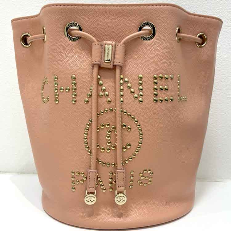 シャネル ドーヴィル 巾着ショルダーバッグ キャビアスキン ピンク ゴールド金具