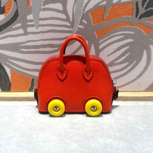 エルメス ボリード・オン・ホイールズ チャーム カプシーヌ/ジョーヌシトロン シェブルミゾル シルバー金具 B刻印