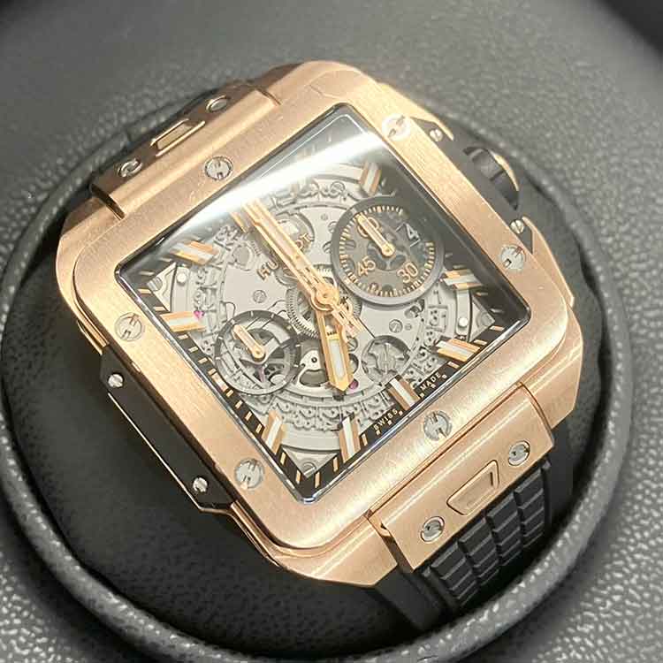 ウブロ スクエア・バン ウニコ キングゴールド 42mm スケルトン K18/ラバー 821.OX.0180.RX