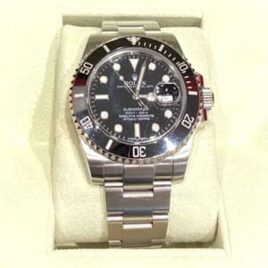ロレックス サブマリーナ デイト 40mm ブラック文字盤 SS オイスター 116610LN