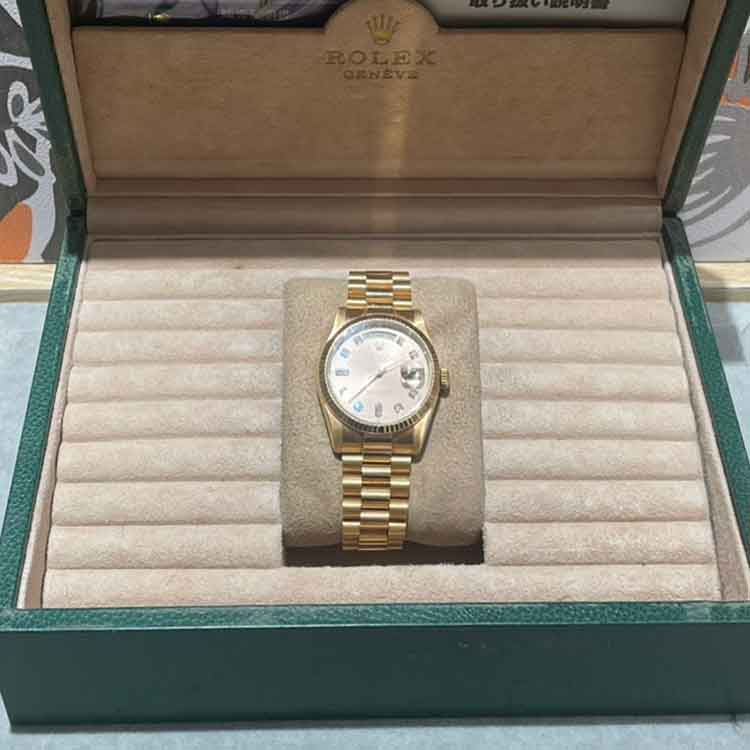 ロレックス デイデイト 36mm シャンパン文字盤 K18イエローゴールド プレジデントブレス 118238A