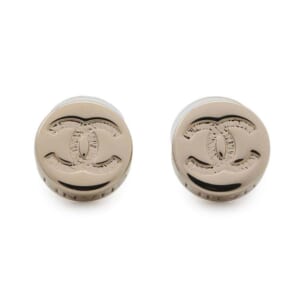 シャネル ピアス サークルボタン