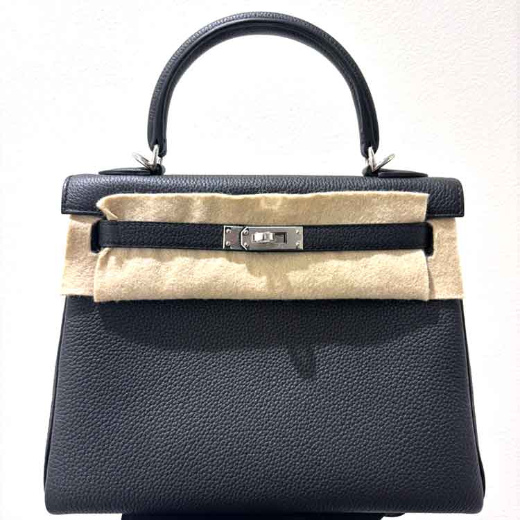エルメス ケリー25 黒 トゴ シルバー金具 W刻印