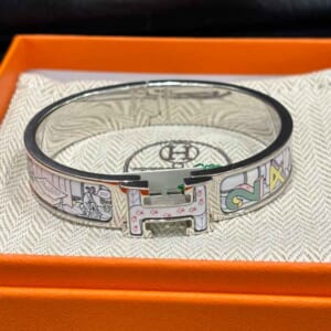 エルメス ブレスレット クリックH 24番地のミステリー PM ジャスミン エナメル/メタル シルバー金具