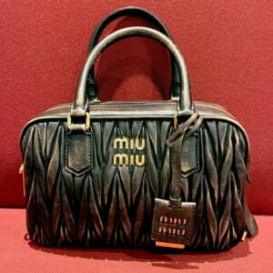 ミュウミュウ ハンドバッグ 黒 ブラウン レザー ゴールド金具