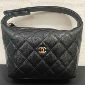 シャネル マトラッセ ホーボーチェーンショルダーバッグ 黒 キャビアスキン シャンパンゴールド金具 AP4386