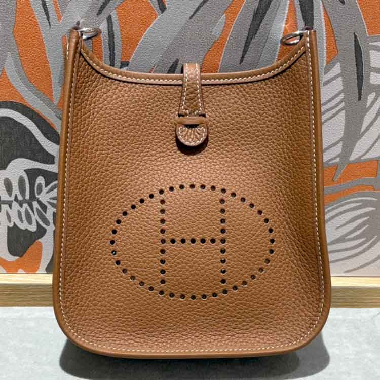 エルメス エブリンTPM ゴールド トリヨンクレマンス シルバー金具 K刻印