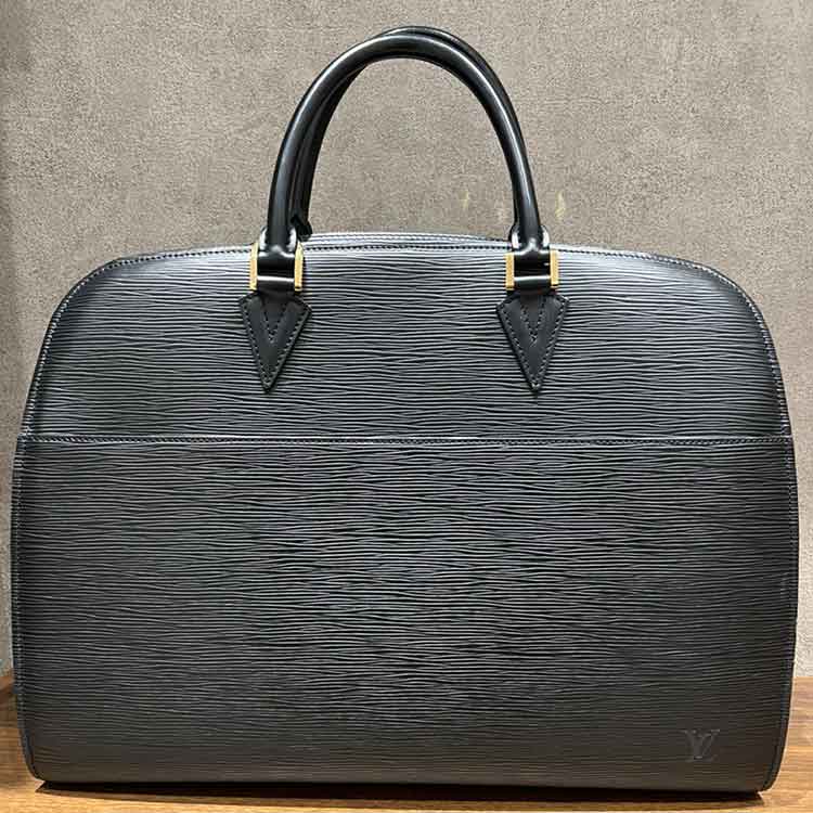 ルイ・ヴィトン エピ ソルボンヌ ノワール ゴールド金具 M54512