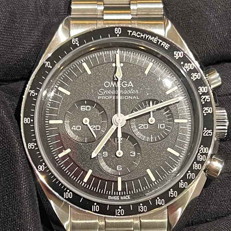 オメガ スピードマスター ムーンウォッチ プロフェッショナル 42mm ブラック文字盤 SS 310.30.42.50.01.001