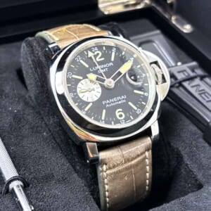 パネライ ルミノール GMT アッチャイオ 44mm ブラック文字盤 SS PAM01088