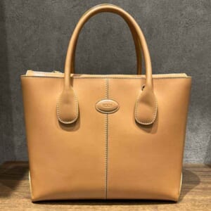 トッズ 2WAY ショルダーバッグ ベージュ レザー シルバー金具