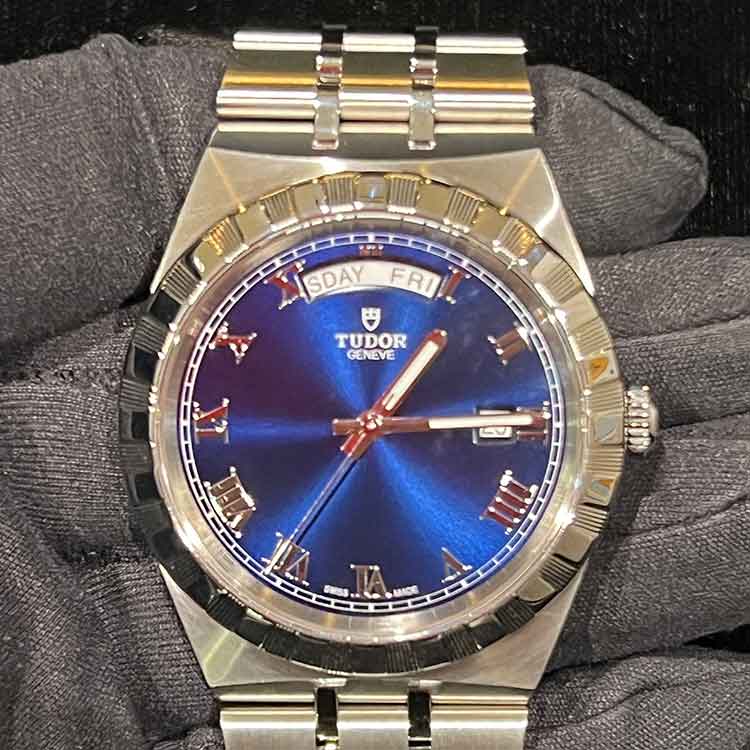 チューダー ロイヤル デイデイト 41mm ブルー文字盤 SS 28600-0005