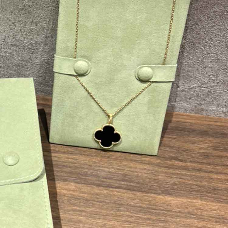 ヴァン クリーフ&アーペル マジック アルハンブラ ロングネックレス 1モチーフ K18イエローゴールド VCARO49MOO