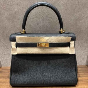 エルメス ケリー25 黒 トゴ ゴールド金具 W刻印
