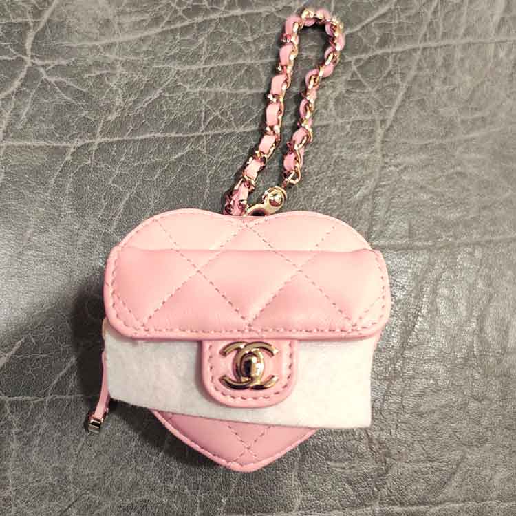 シャネル マトラッセ ミニハートバッグチャーム ピンク ラムスキン ゴールド金具