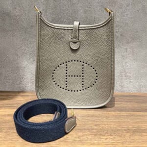 エルメス エブリンTPM アマゾン ロング エトゥープ/ブルーインディゴ トリヨンクレマンス ゴールド金具 K刻印