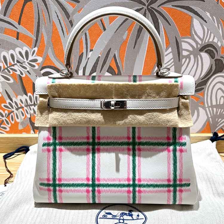 エルメス ケリー25 タータン ヴェールモワイヤン/ローズバブルガム/グリスペール スイフト シルバー金具 K刻印