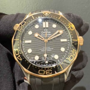 オメガ シーマスター ダイバー300M 42mm ブラック文字盤 SS K18ピンクゴールド ラバー 210.22.42.20.01.002