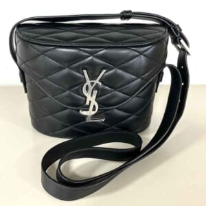 サンローランパリ ジューンボックス ショルダーバッグ YSLロゴ 黒 レザー シルバー金具 710298