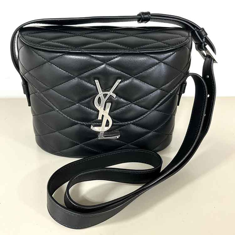 サンローランパリ ジューンボックス ショルダーバッグ YSLロゴ 黒 レザー シルバー金具 710298