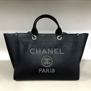 シャネル ドーヴィル トートバッグ スタッズラージ 黒 キャビアスキン シルバー金具 A57067