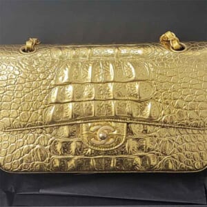 シャネル ダブルフラップ チェーンショルダーバッグ 25cm ゴールド 型押しレザー アンティークゴールド金具 27番