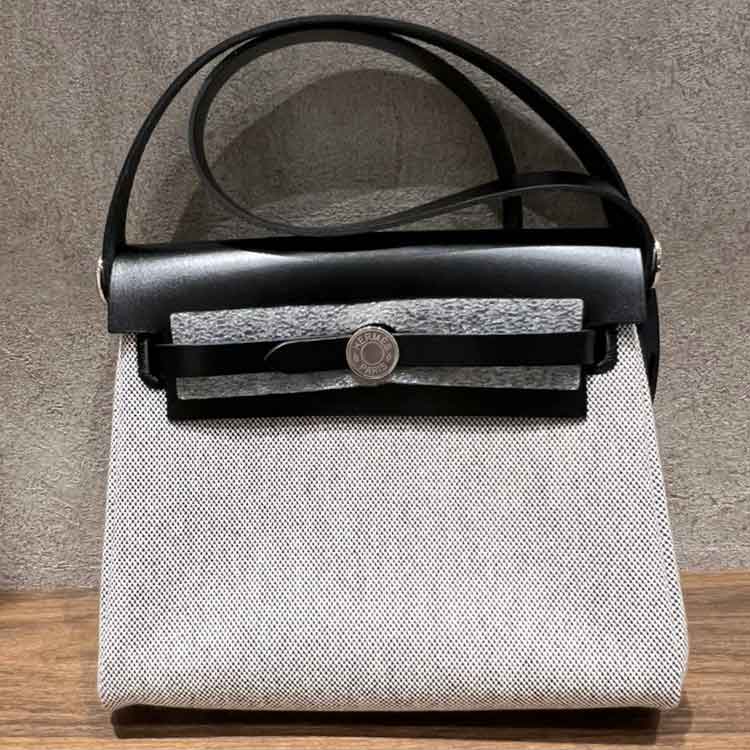 エルメス エールバッグ・ジップミニ エクリュ/黒 トワルミリタリー/ヴァッシュハンター シルバー金具 K刻印