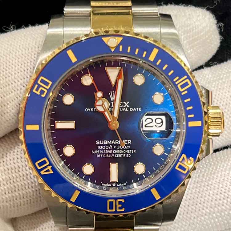 ロレックス サブマリーナー デイト 41mm ブルー SS/K18イエローゴールド 126613LB