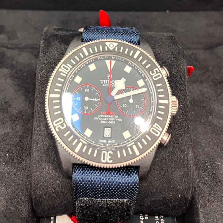 チューダー ぺラゴス FXD クロノ アリンギ・レッドブル・レーシング記念モデル ブルー SS/ラバー M25807KN-0001