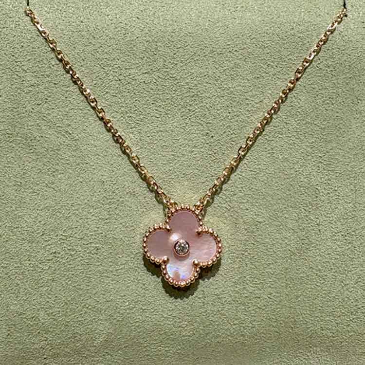 ヴァン クリーフ&アーペル ヴィンテージ アルハンブラ ネックレス 2025年 ホリデー限定 K18ピンクゴールド VCARPM0P00