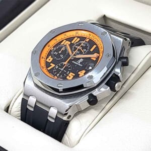 オーデマ ピゲ ロイヤルオーク オフショア クロノグラフ ボルケーノ 42mm ブラック/オレンジ SS/ラバー 26170ST.OO.D101CR.01